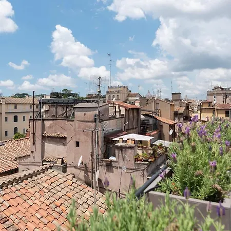 Apartament Cancelleria Rooftop Garden