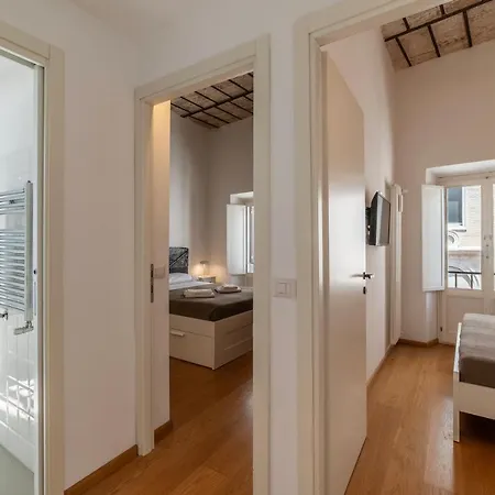 Apartament Cancelleria Rooftop Garden Rzym