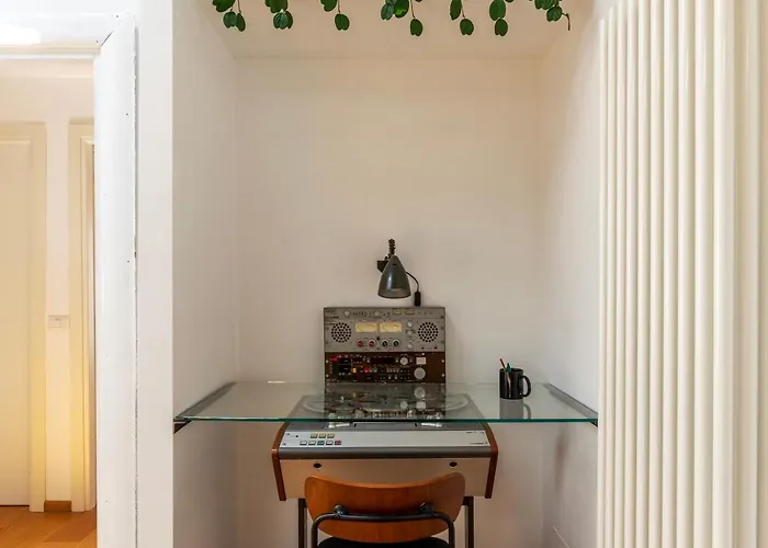 Guesthost - Cancelleria Rooftop Garden