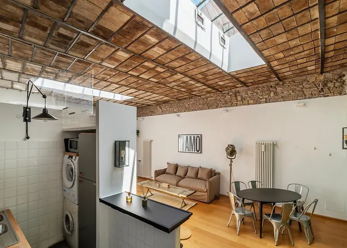 Guesthost - Cancelleria Rooftop Garden روما