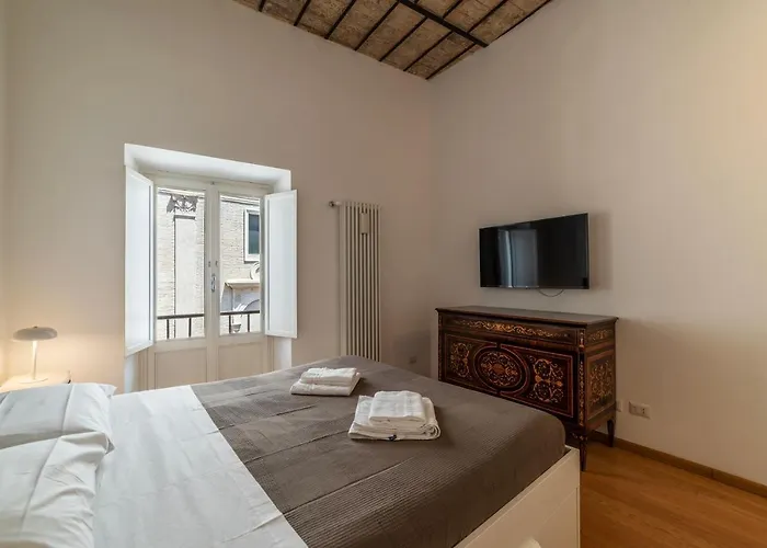 Guesthost - Cancelleria Rooftop Garden روما