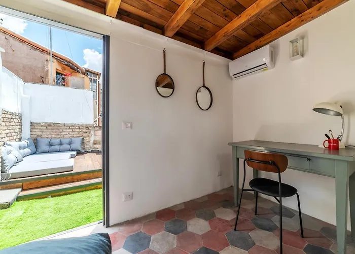 شقة Guesthost - Cancelleria Rooftop Garden *