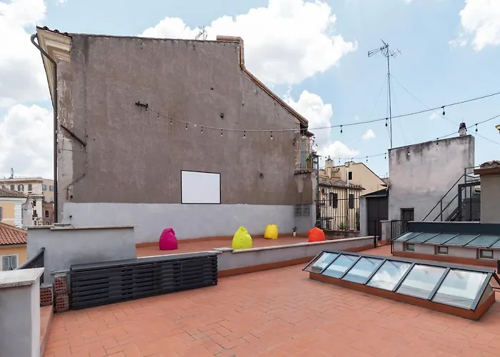Guesthost - Cancelleria Rooftop Garden روما