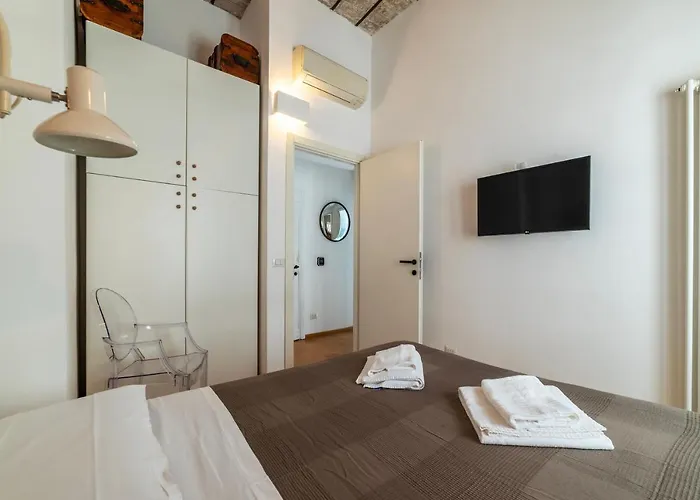 Guesthost - Cancelleria Rooftop Garden *