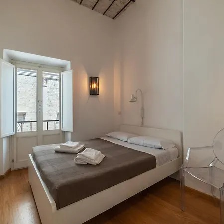 Guesthost - Cancelleria Rooftop Garden Appartement